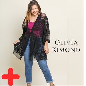 Olivia Kimono